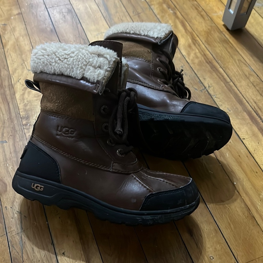 Girls used uggz